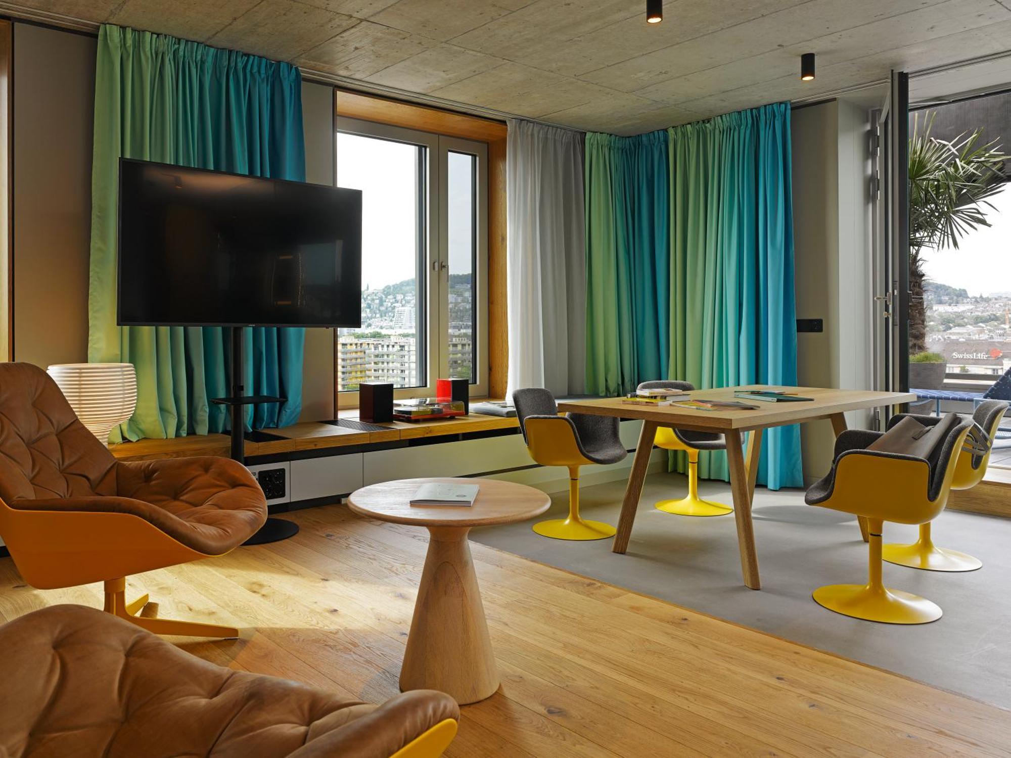Suite